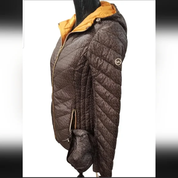 SOLD NWT! Michael Kors Reversible MK Logo Hooded Packable Puffer Jacket Size XXS - Picture 5 of 16